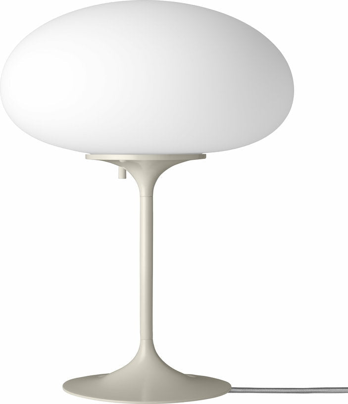 Lampe de table blanche base gris clair 42 cm Stemlite - Gubi - The Cool Republic