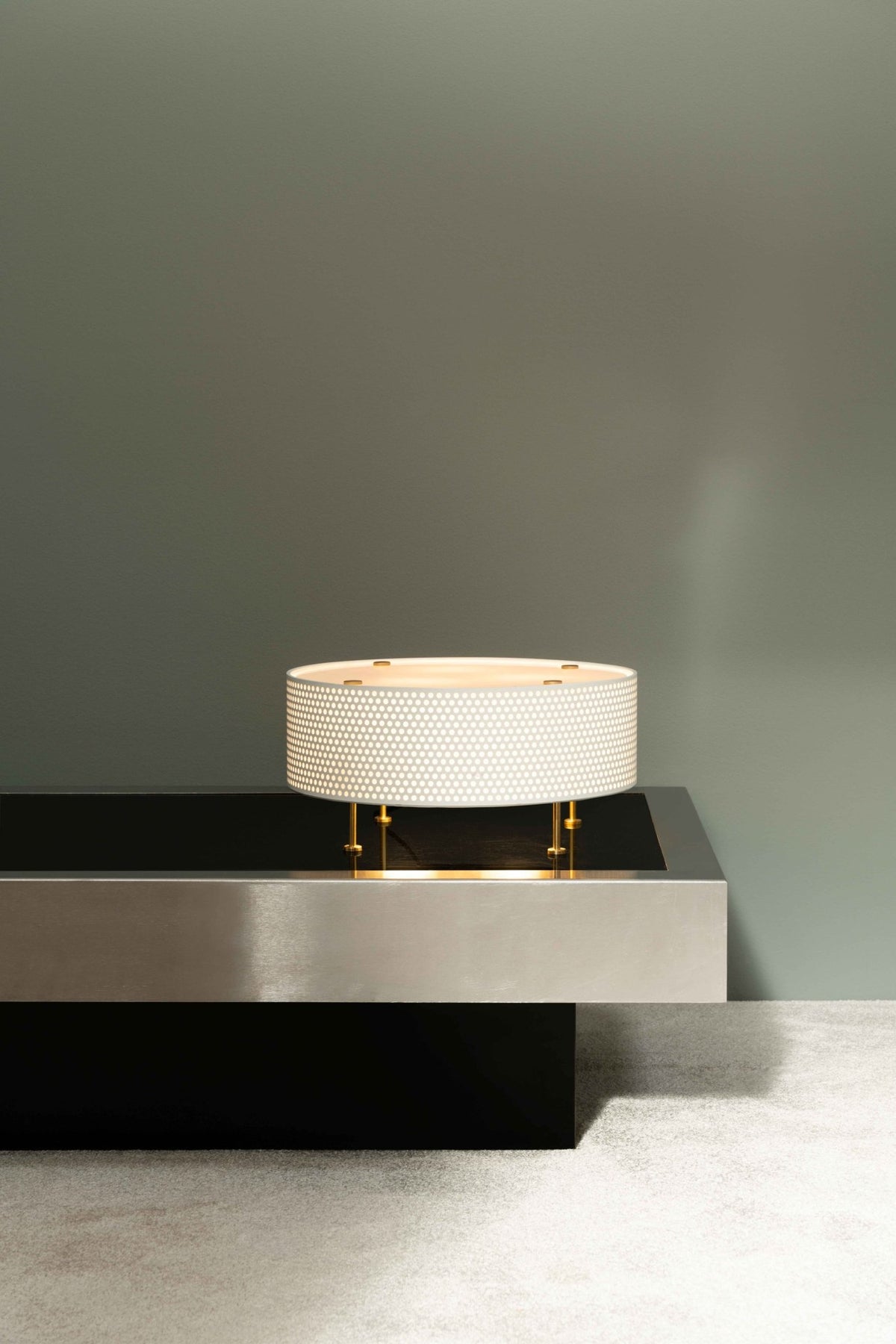 Lampe de table blanche G50 - Sammode - The Cool Republic