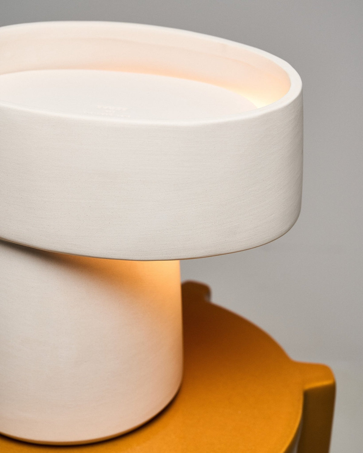 Romé white ceramic table lamp - Serax - The Cool Republic