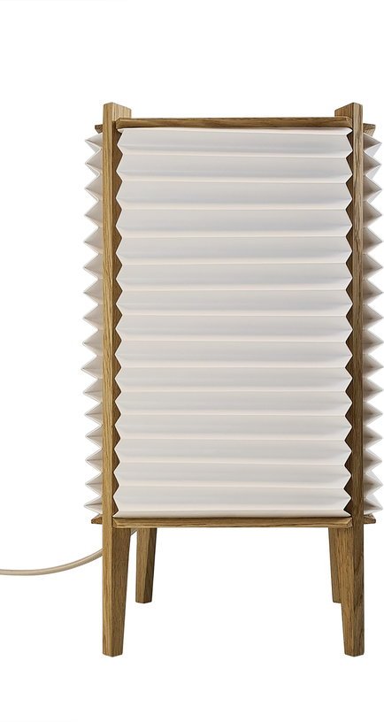 Lampe de table en chêne avec abat - jour 22 x 22 x 39 cm Bee Hive - Le klint - The Cool Republic