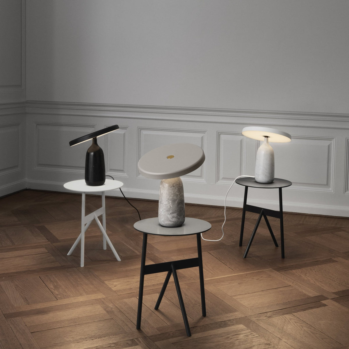Lampe de table en marbre blanc 33,6 cm Eddy - Normann Copenhagen - The Cool Republic