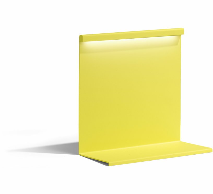 Lampe de table en métal jaune titane LBM - Hay - The Cool Republic