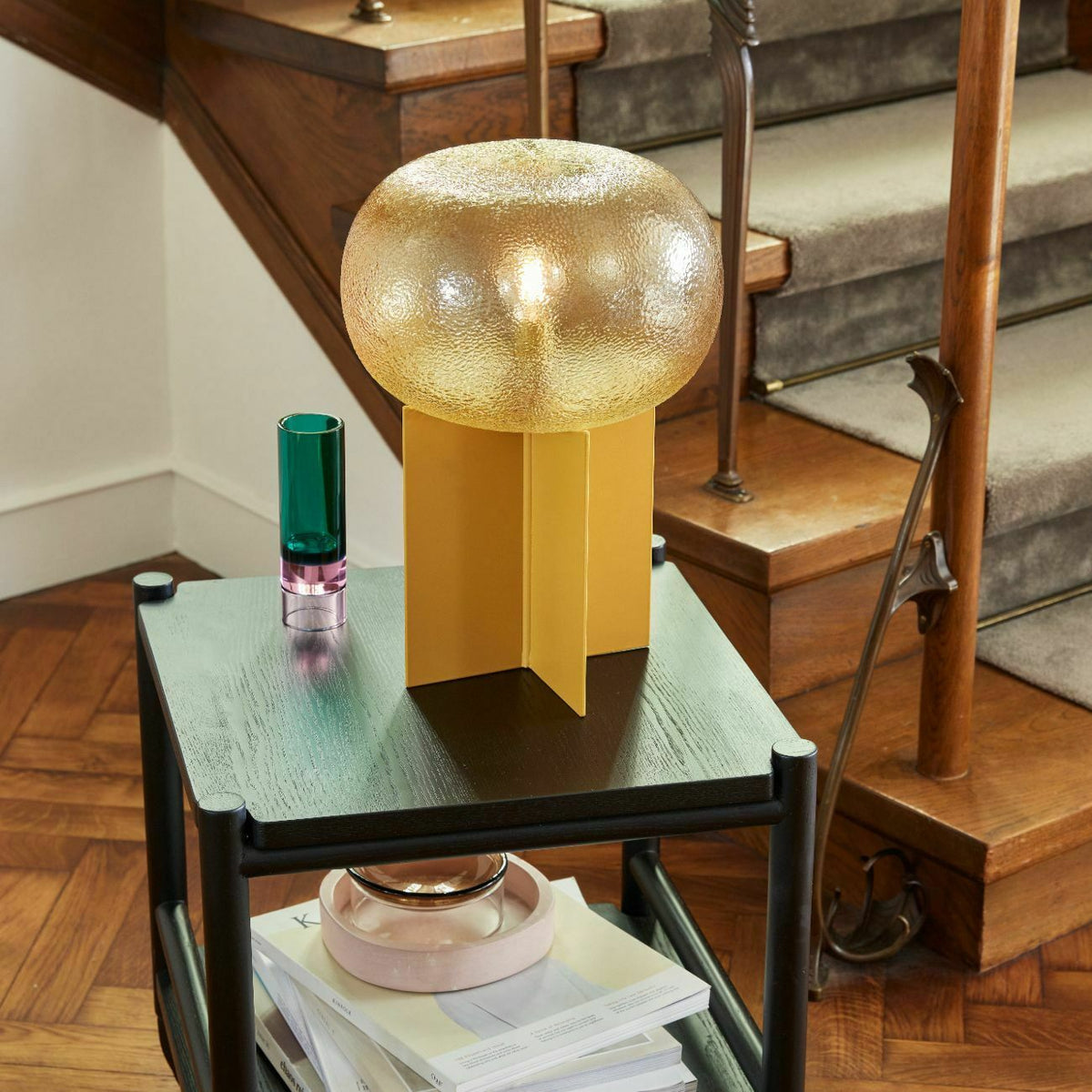 Lampe de table en verre ambre Podium - Hübsch - The Cool Republic