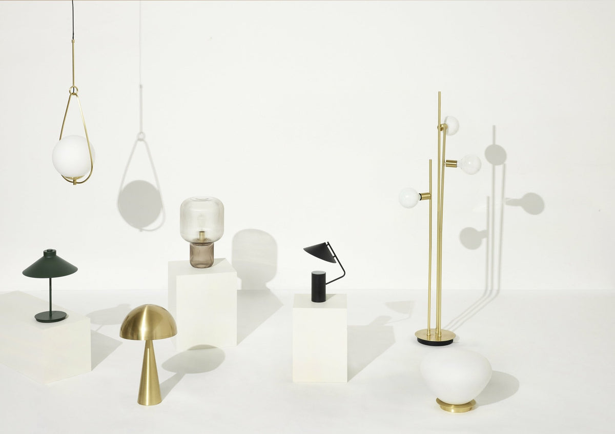 Lampe de table en verre fumé - Hübsch - The Cool Republic