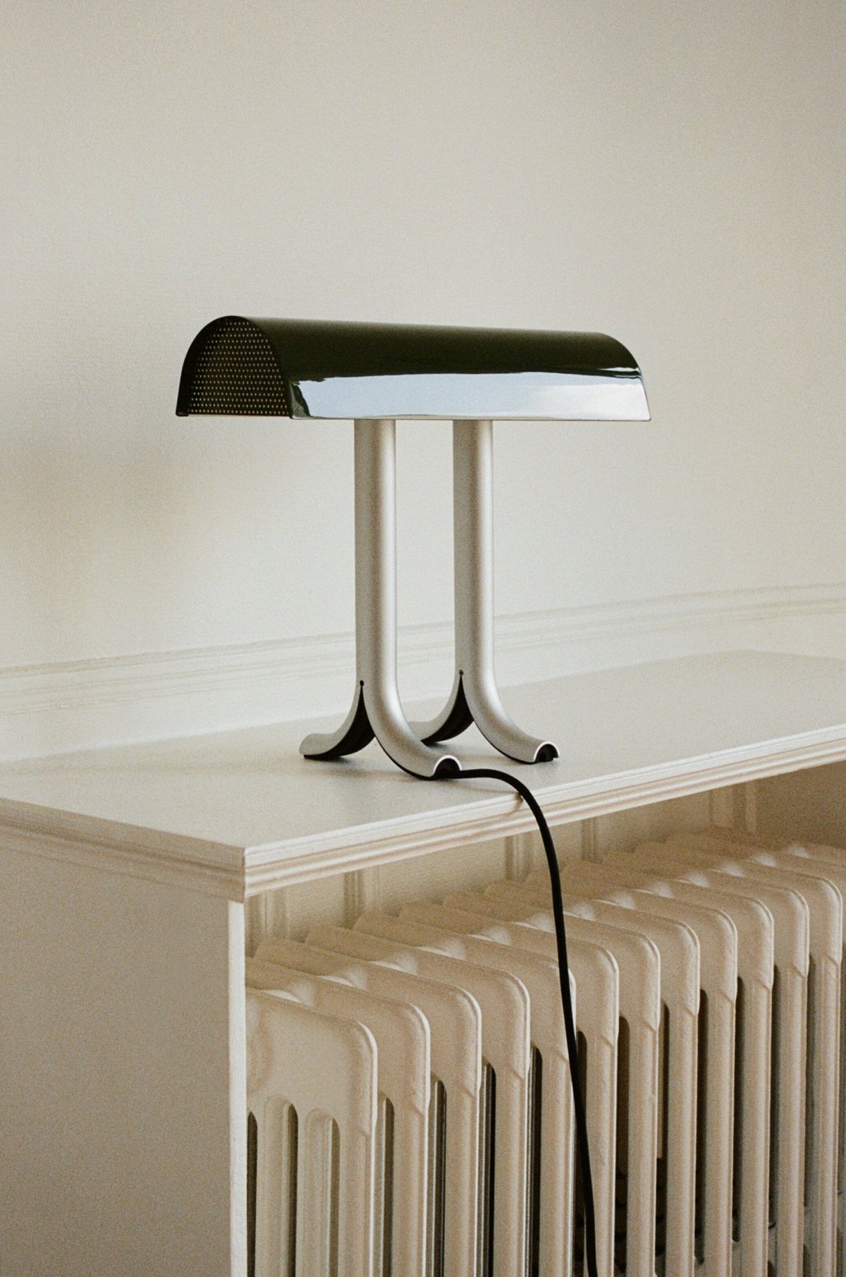 Anagram black iron table lamp - HAY - The Cool Republic