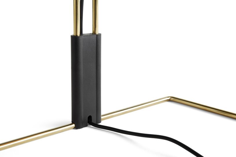 Lampe de table lavande et laiton 38 x 52 cm Matin - HAY - The Cool Republic