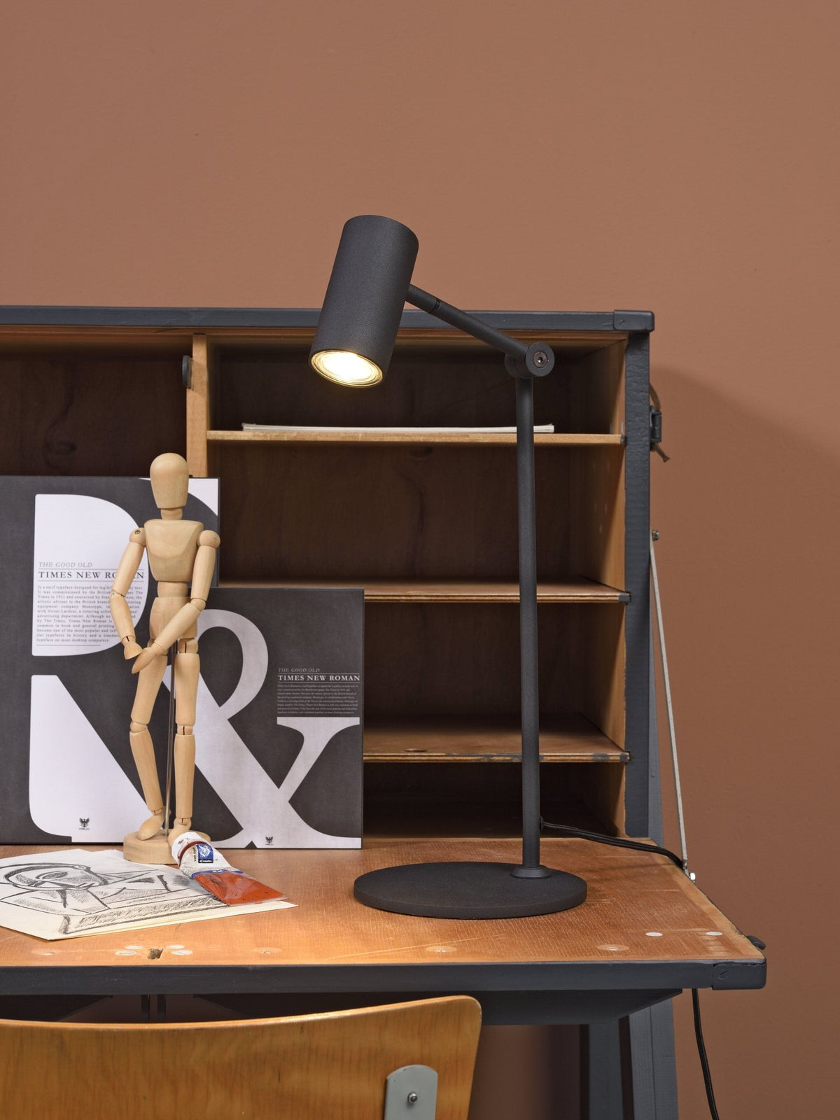 Lampe de table led en fer noir 16x40 cm Montreux - It's about Romi - The Cool Republic