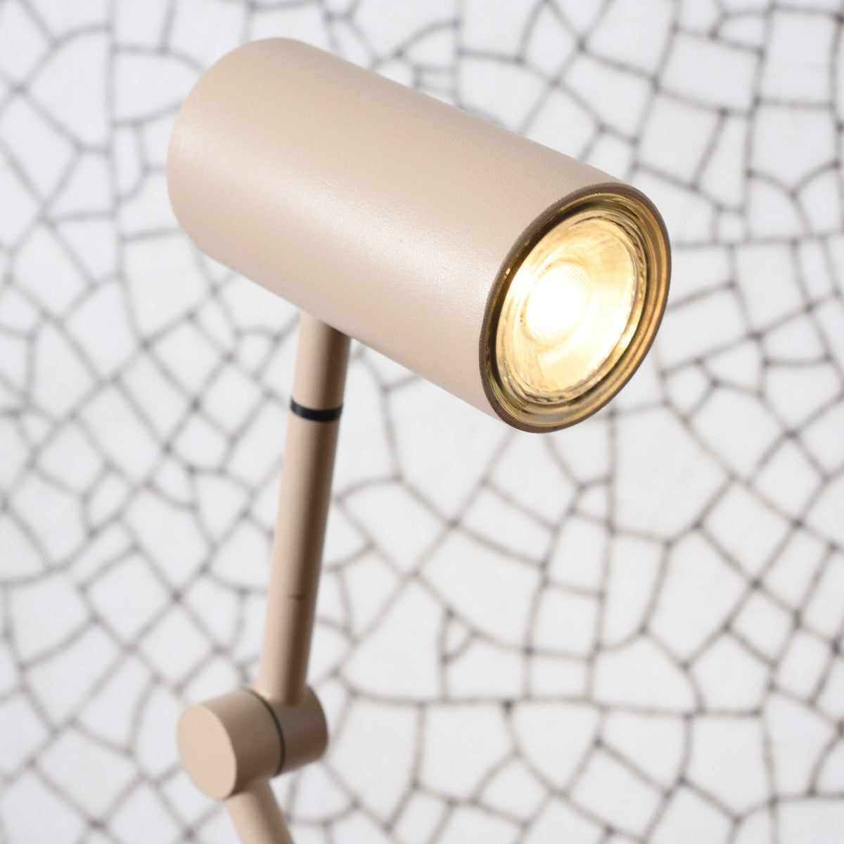 Lampe de table led en fer sable 16x40 cm Montreux - It's about Romi - The Cool Republic