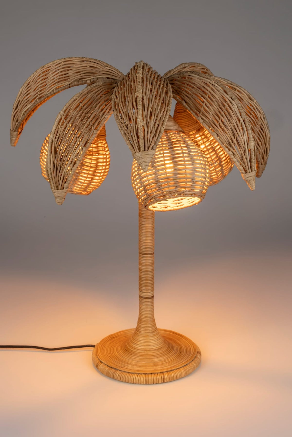 Lampe de table palmier en osier tressé naturel 65cm Palmtree - Dutchbone — vue 2