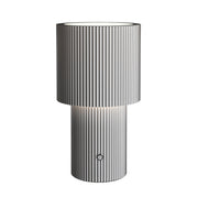 Lampe de table portable en aluminium argenté 12,2x22,1cm Iluma - Herstal - The Cool Republic