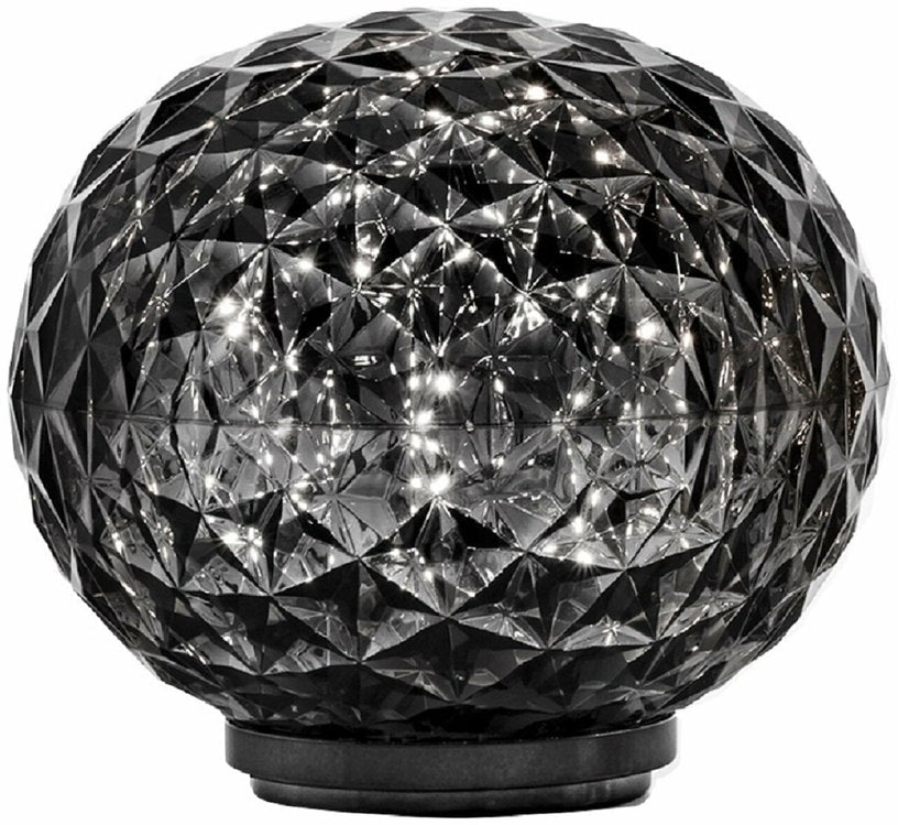 Lampe de table sans fil gris fumée Mini planet - Kartell - The Cool Republic