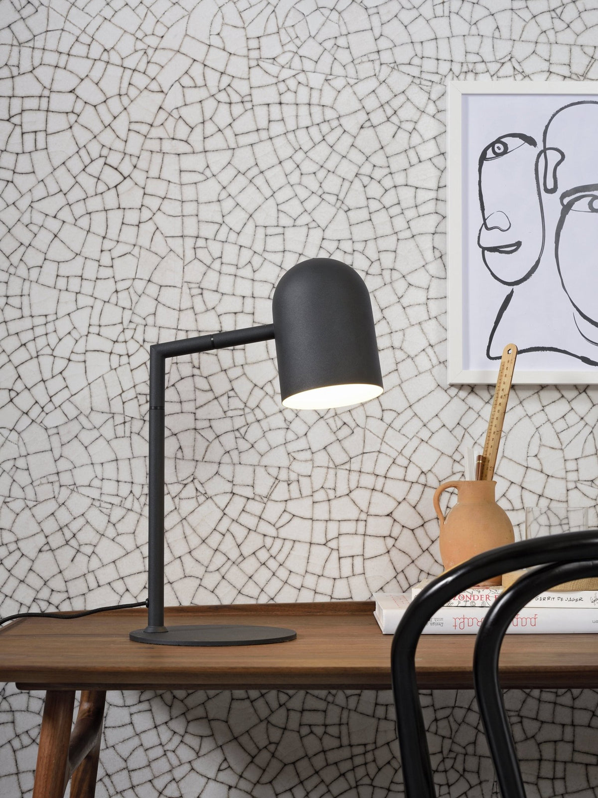 Lampe en fer noire 48,5 x 38 cm Marseille - It's about Romi - The Cool Republic