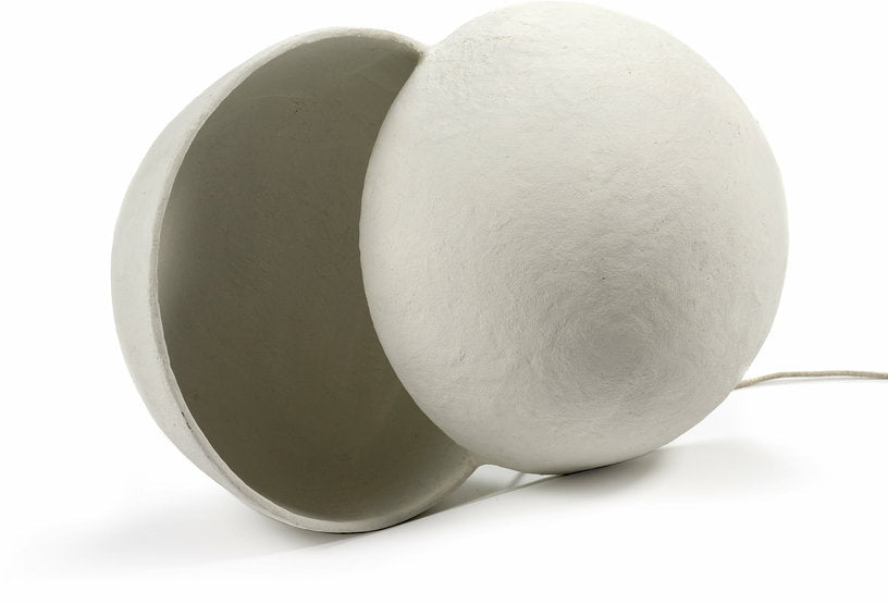 Lampe en papier mâché blanche Earth "œuf" - Serax - The Cool Republic