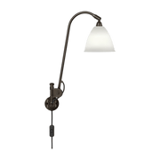 Lampe murale crème base noir en laiton BL6 - Gubi - The Cool Republic