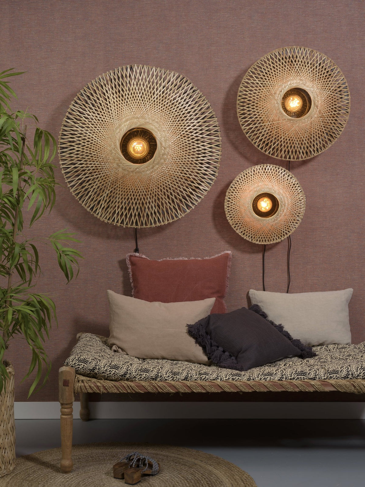 Lampe murale en bambou 87x8cm Kalimantan - Good & Mojo - The Cool Republic