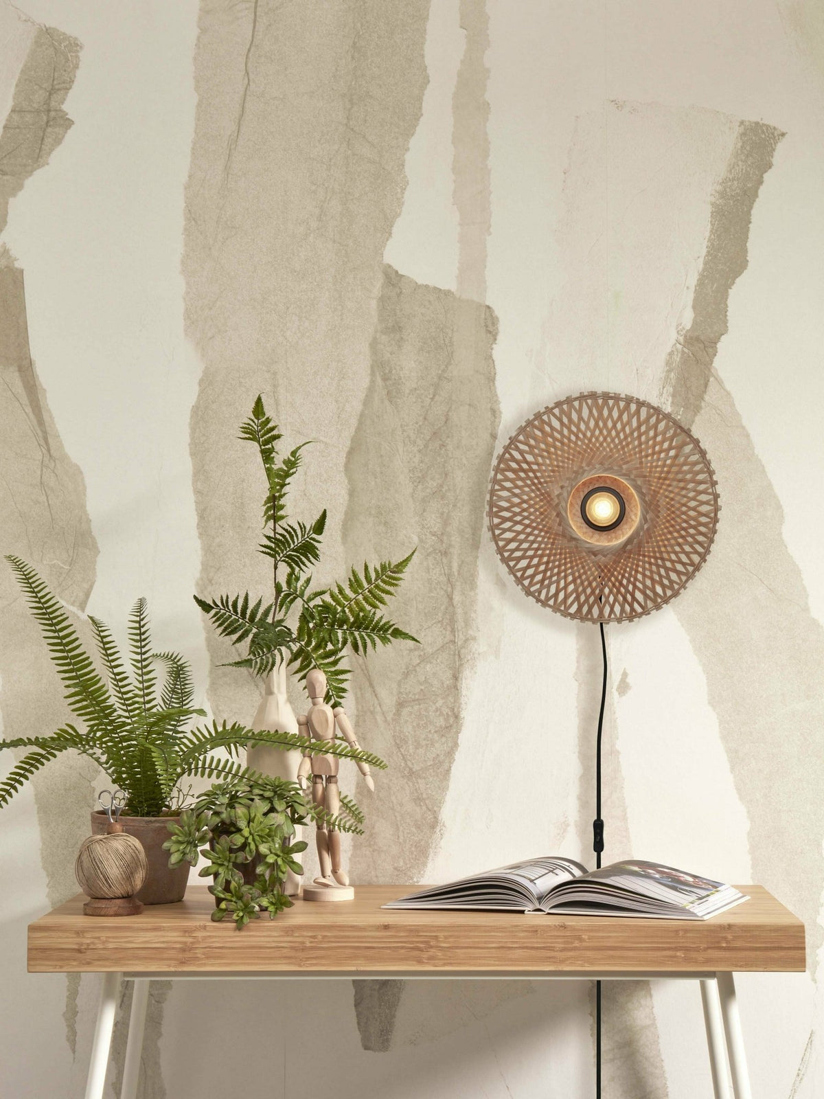 Lampe murale en bambou naturel 30x8 cm Kalimantan - Good & Mojo - The Cool Republic