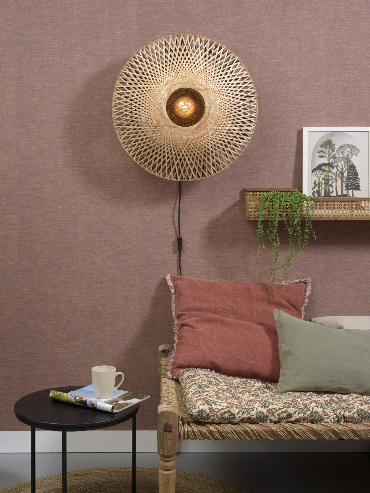 Lampe murale en bambou noir 60x15 cm Kalimantan - Good & Mojo - The Cool Republic