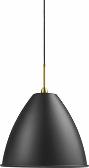 Lampe murale noire base dorée en laiton 40 cm BL9 - Gubi - The Cool Republic
