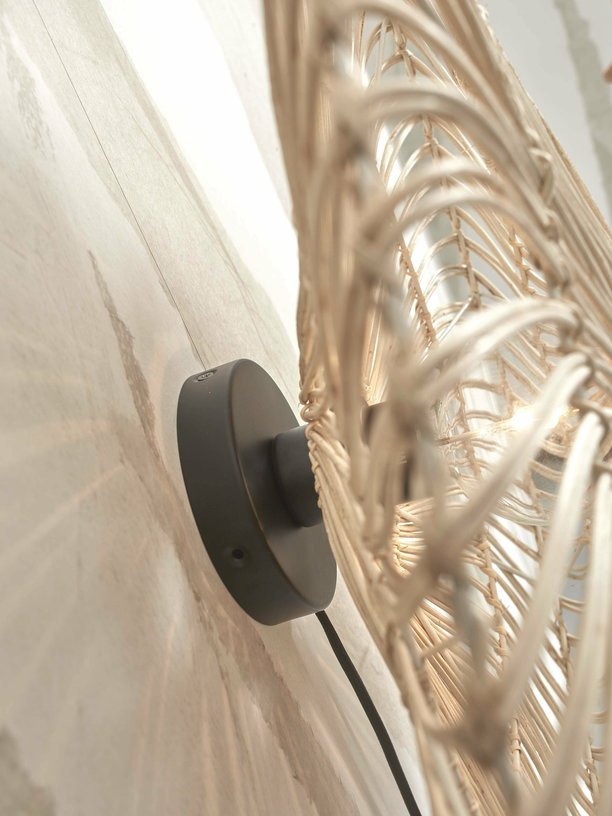 Lampe murale ronde en rotin blanc 55x14 cm Zanzibar - Good & Mojo - The Cool Republic