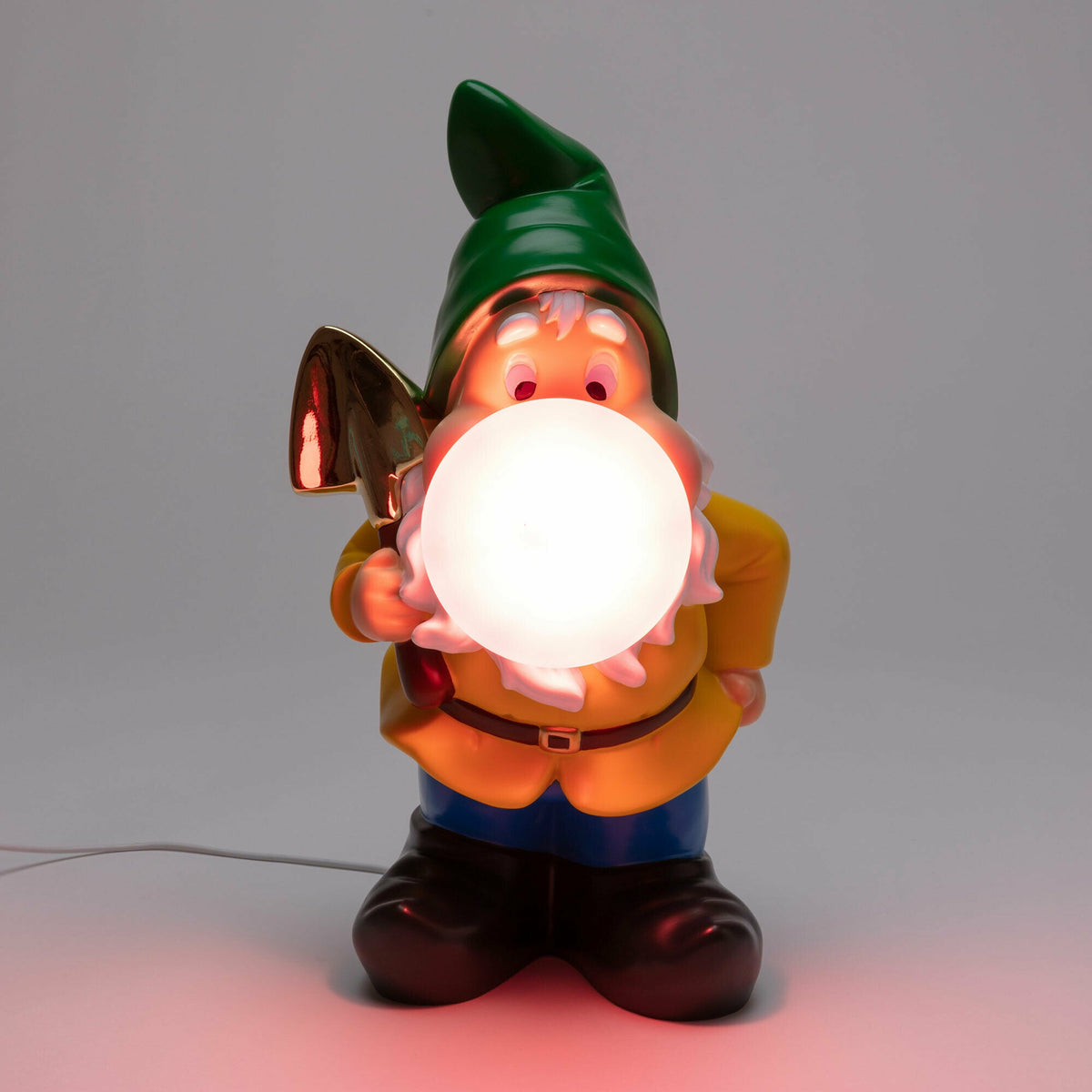 Lampe nain de jardin en résine 50 cm Working Gummy - Seletti - The Cool Republic