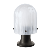 Lampe portable base laiton antique et abat-jour blanc Seine - Gubi - The Cool Republic