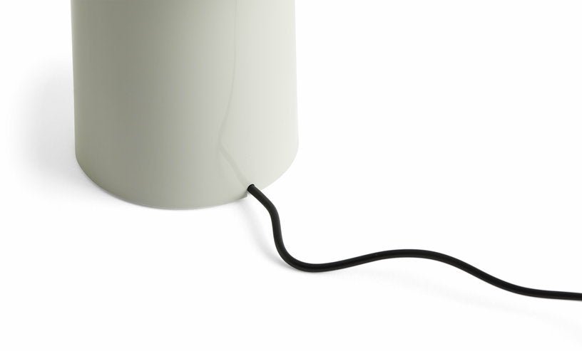 Lampe portable blanc crème 23x23cm Pao - HAY - The Cool Republic