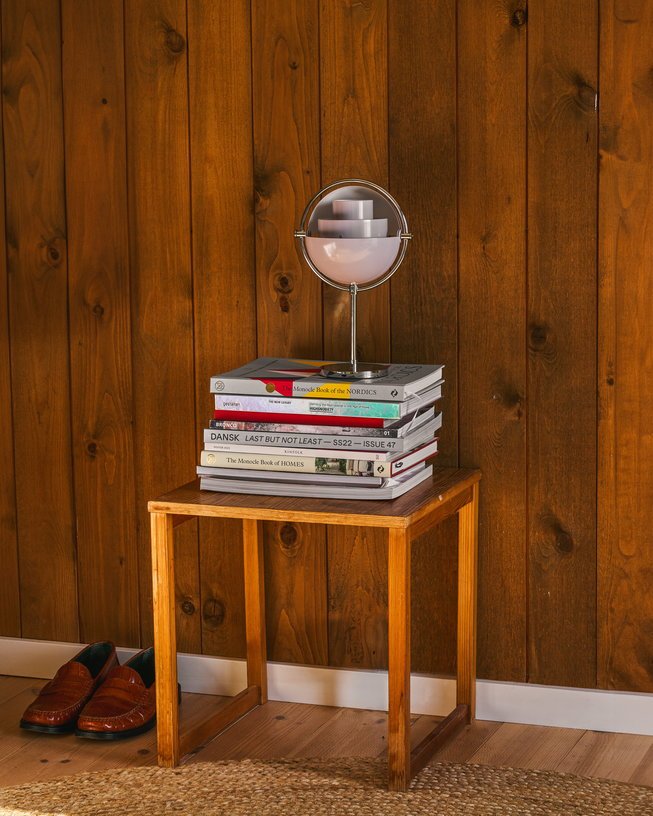 Lampe portable chromé et métal violet lilas Multi - Lite - Gubi - The Cool Republic