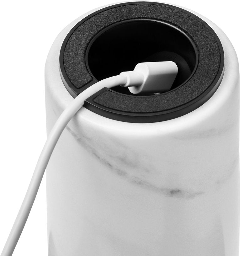 Lampe portable en marbre blanc 24 cm Kizu - New Works - The Cool Republic
