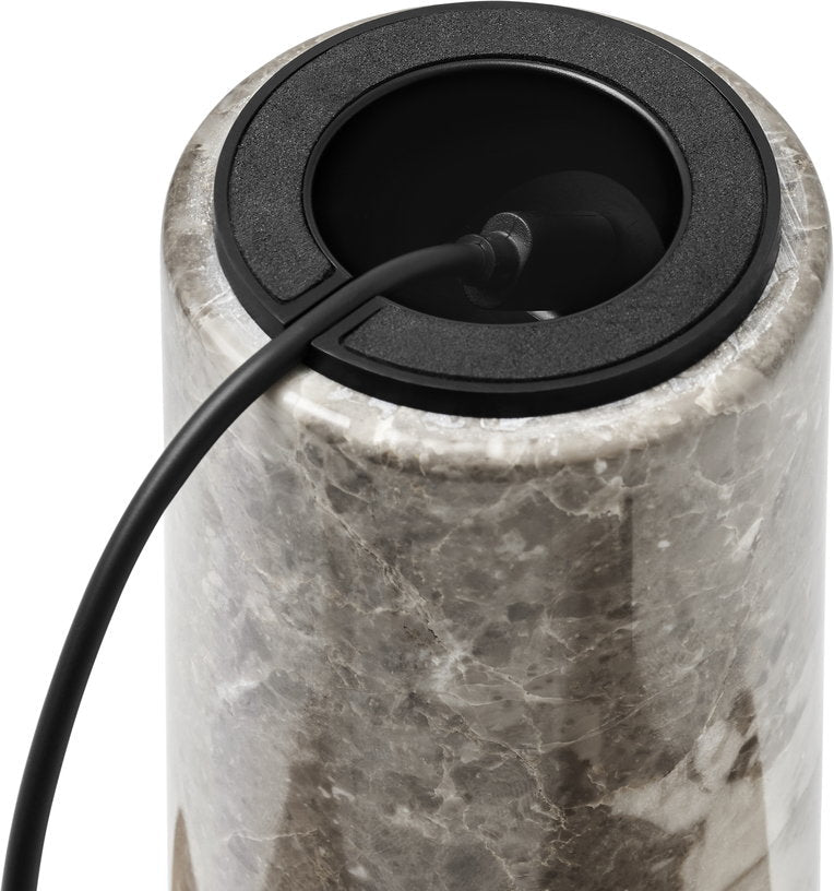 Lampe portable en marbre gris 24 cm Kizu - New Works - The Cool Republic