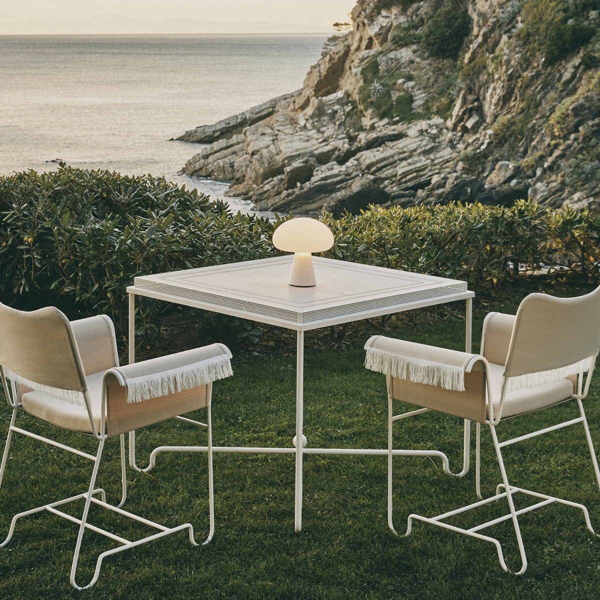 Obello Portable Frosted Glass Lamp - Gubi - The Cool Republic
