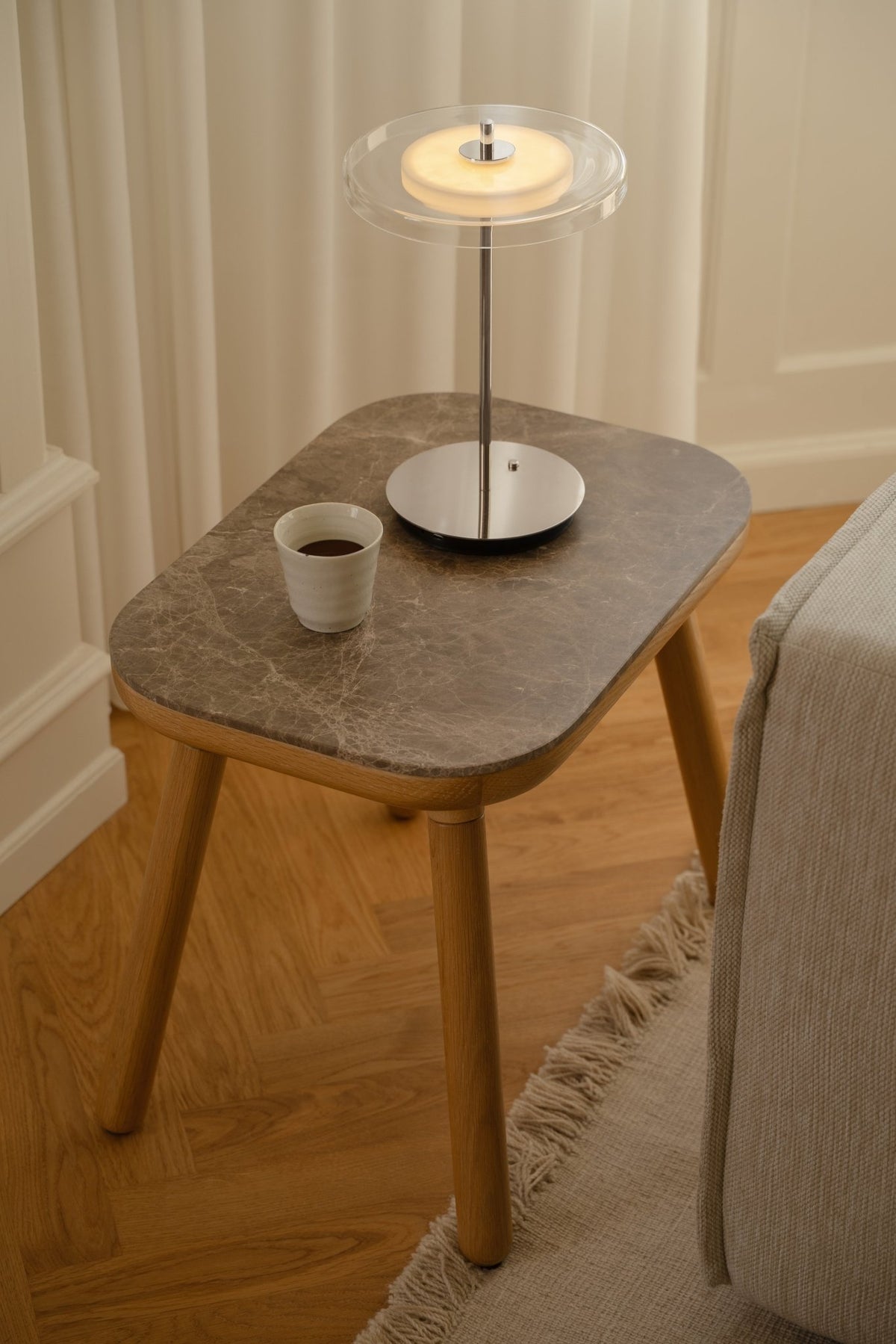 Lampe portable en verre et acier poli 7,9x12cm Asteria - Umage - The Cool Republic