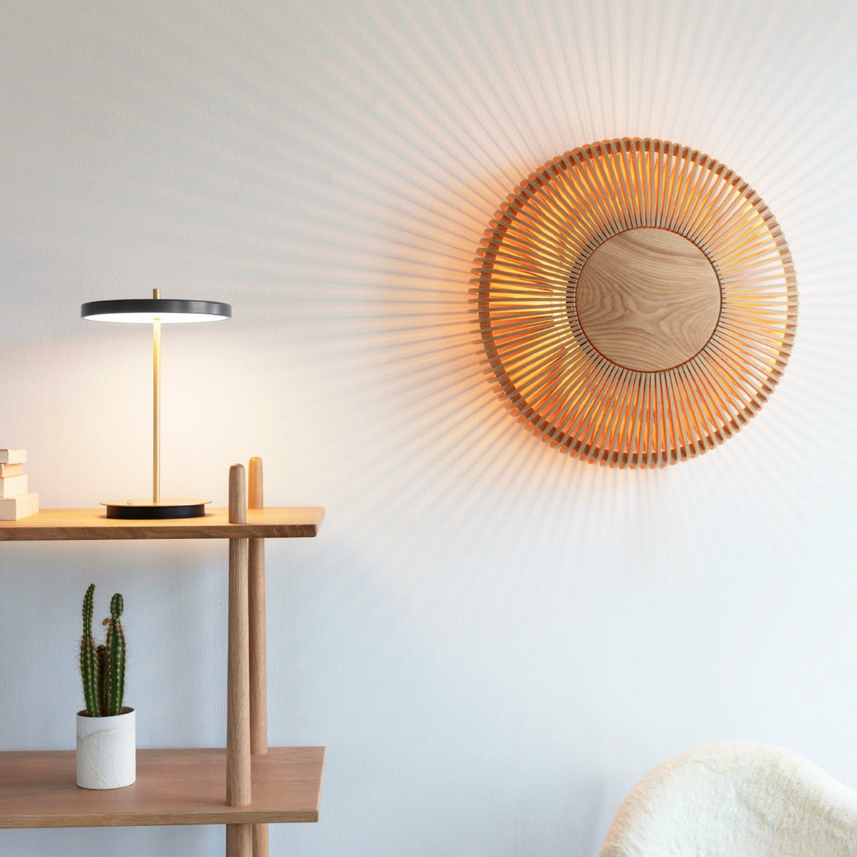 Lampe sans fil grise Asteria Move - UMAGE - The Cool Republic