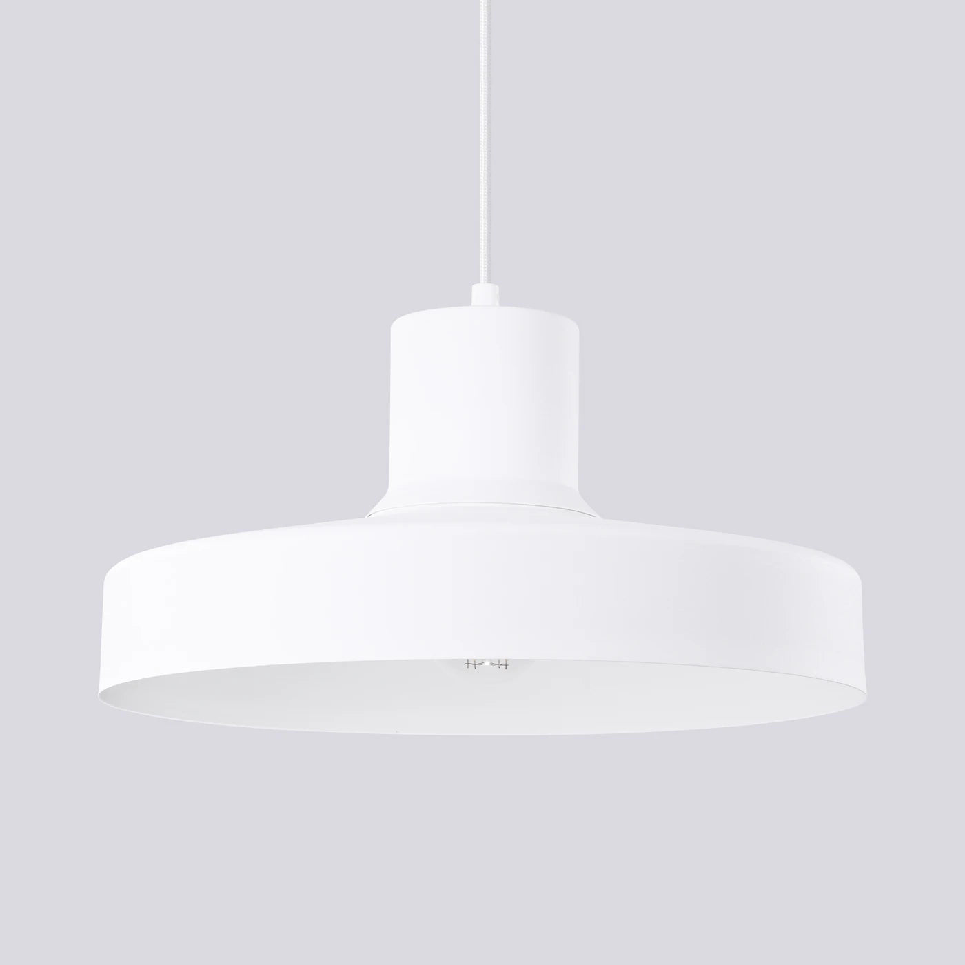 Lampe suspendue en acier blanc 35x120cm Bilo - Sollux - The Cool Republic
