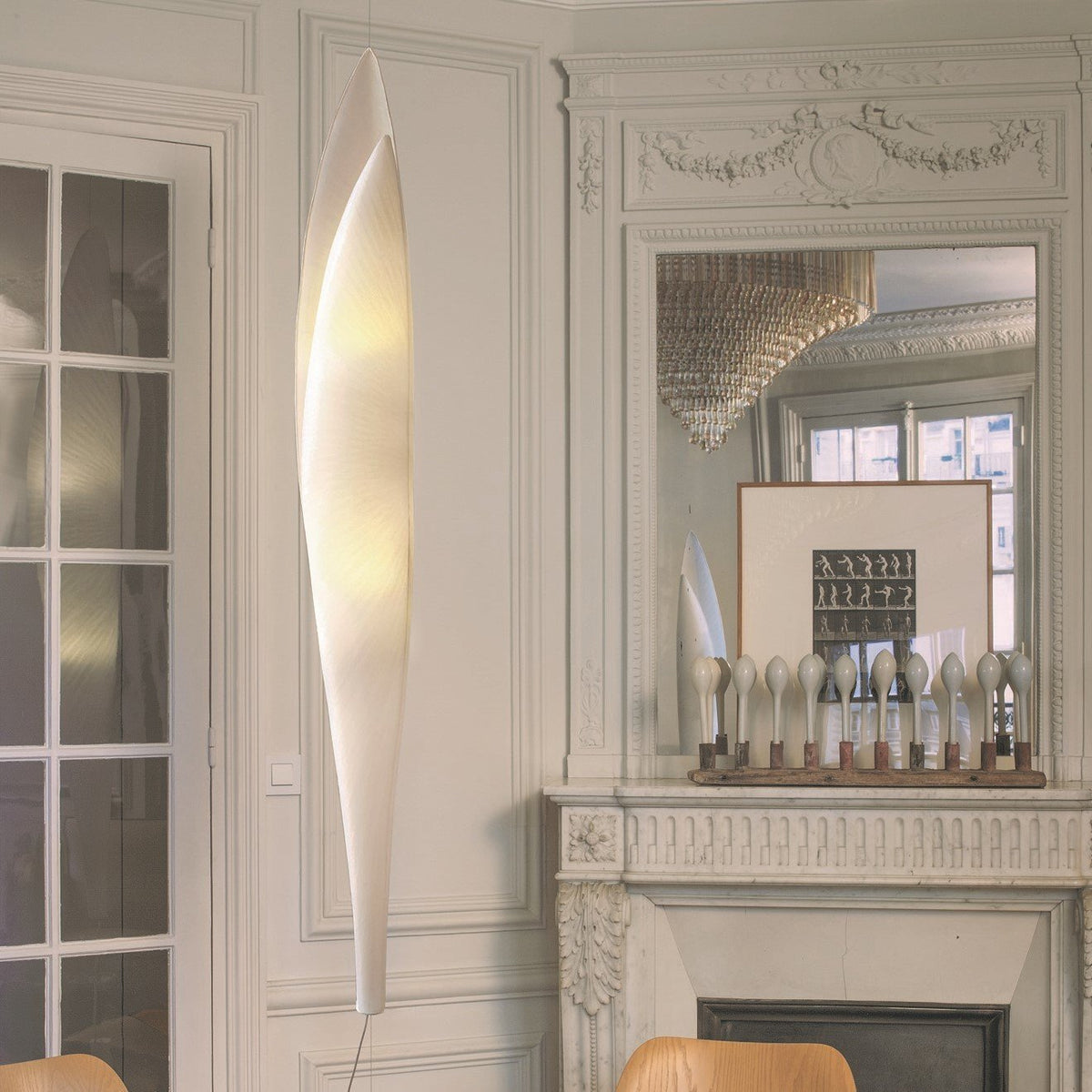 Lampe suspendue en papier et marbre blanc Envol - Céline Wright - The Cool Republic