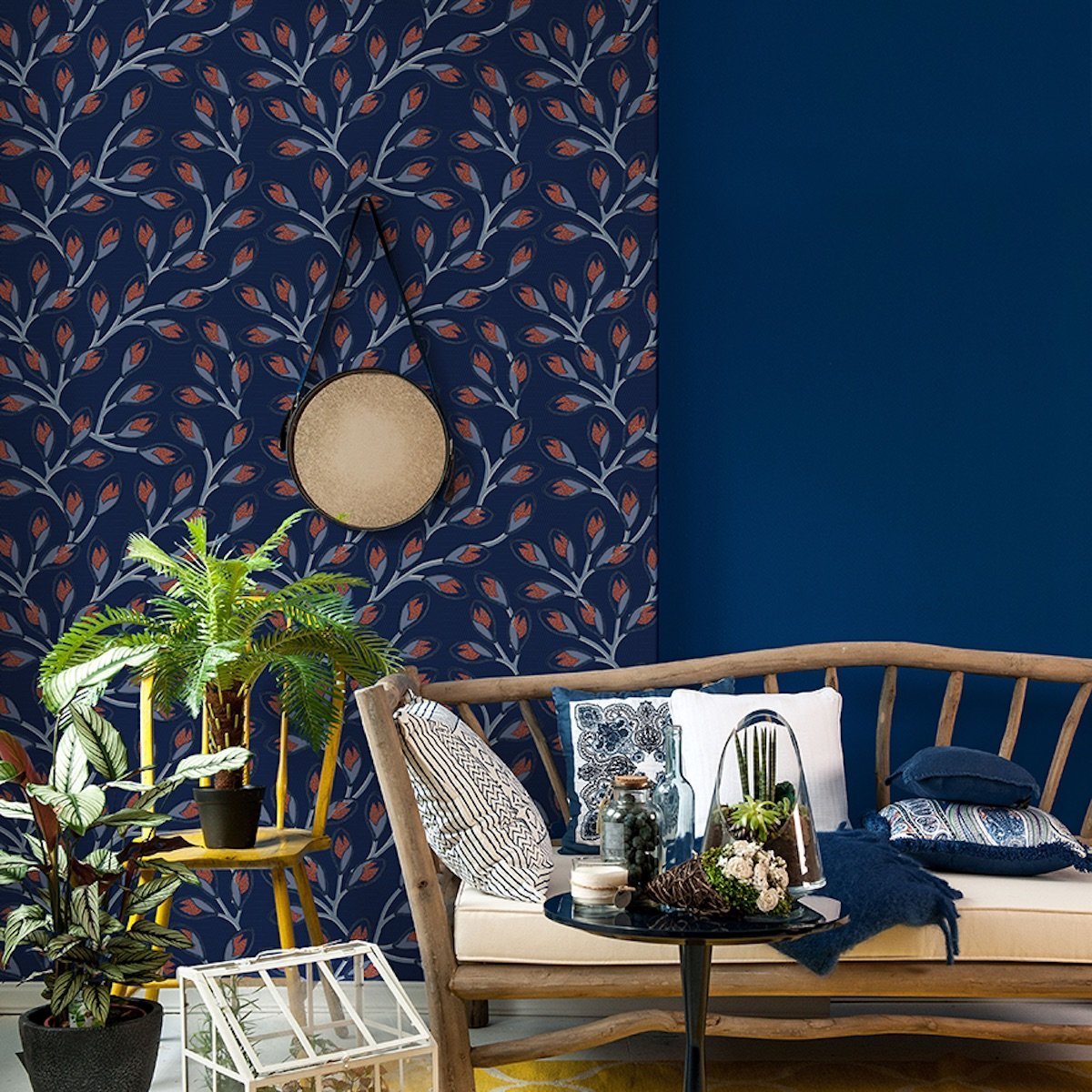Lé de papier peint bleu Nyambura - MUES Design - The Cool Republic