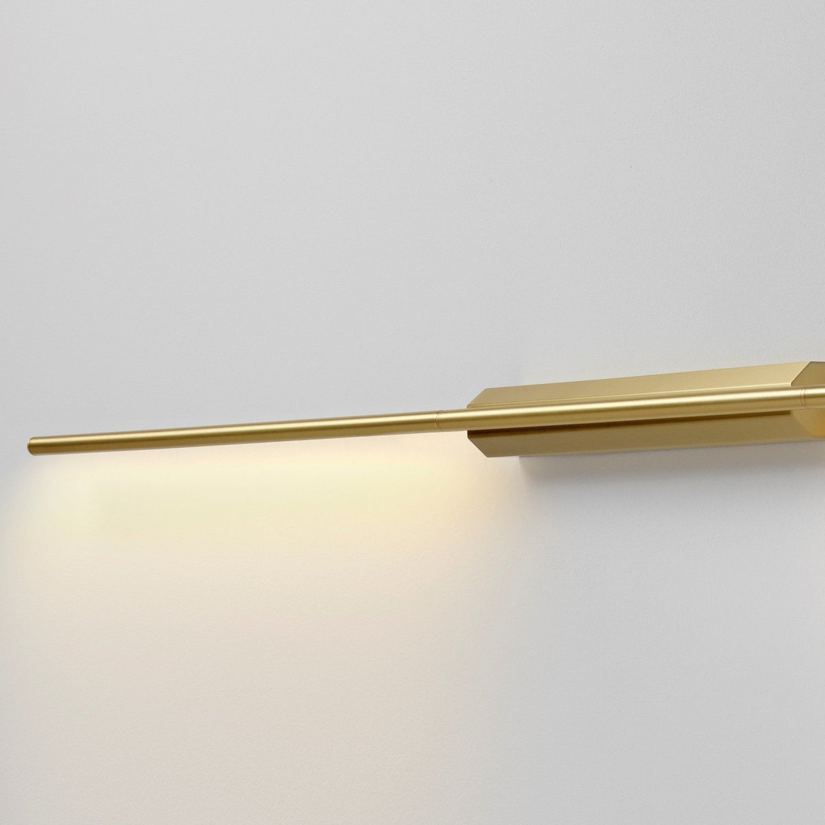Liseuse murale double en laiton L Link - CVL Luminaires - The Cool Republic