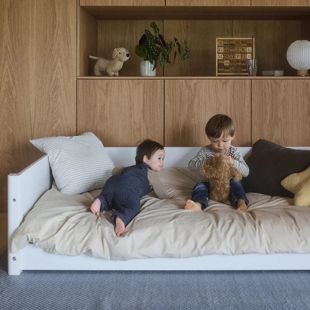 Lit bas pour enfant en bois blanc 210x101x47,2cm Montessori White - Flexa — vue 3