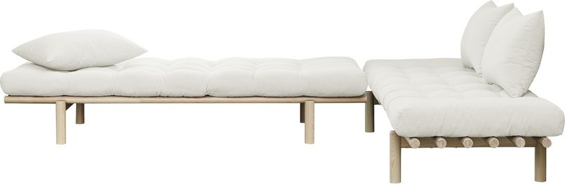Lit de jour en bois naturel et matelas écru Pace - Karup Design - The Cool Republic
