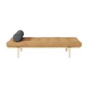 Lit de jour en pin clair et velours côtelé marron fudge Next Daybed - Karup Design - The Cool Republic