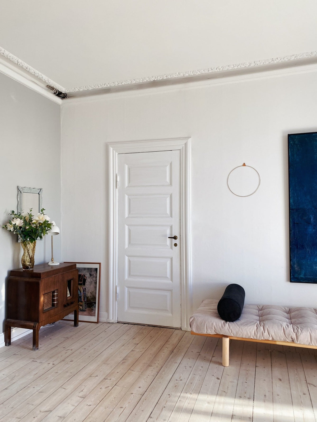Lit de jour en pin massif avec matelas vert foncé 72x200cm Next - Karup Design - The Cool Republic