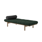 Lit de jour en pin massif avec matelas vert foncé 72x200cm Next - Karup Design - The Cool Republic