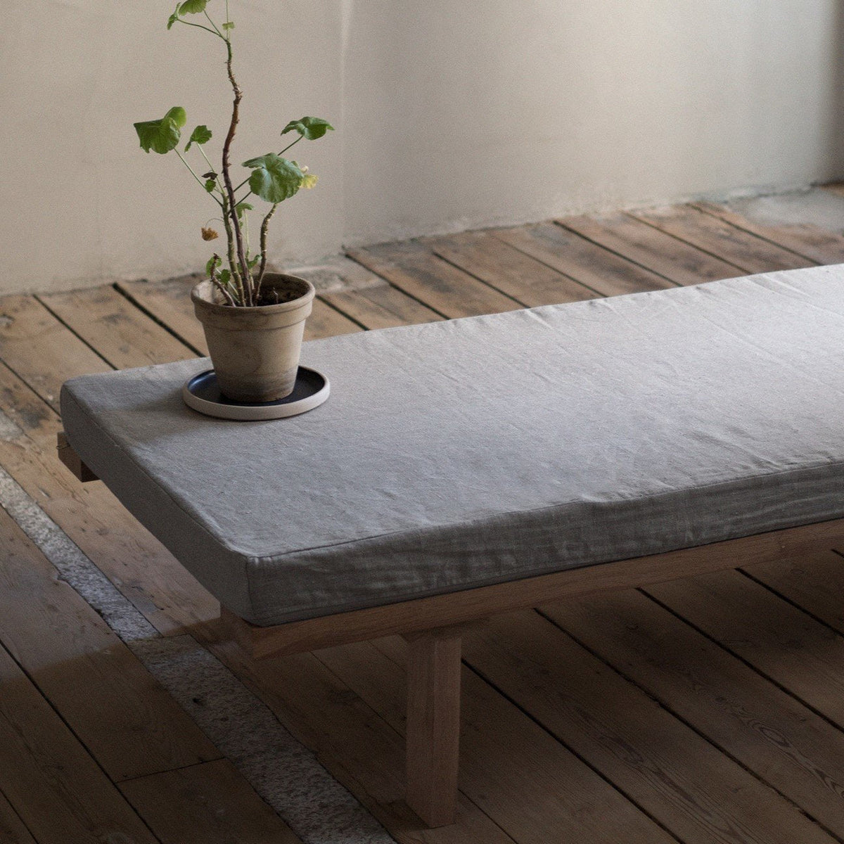 Lit de jour KR-180 Daybed - Frama - The Cool Republic