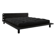 Lit en bois noir avec matelas noir et lampes de chevet 140x200cm Peek Double Latex - Karup Design - The Cool Republic