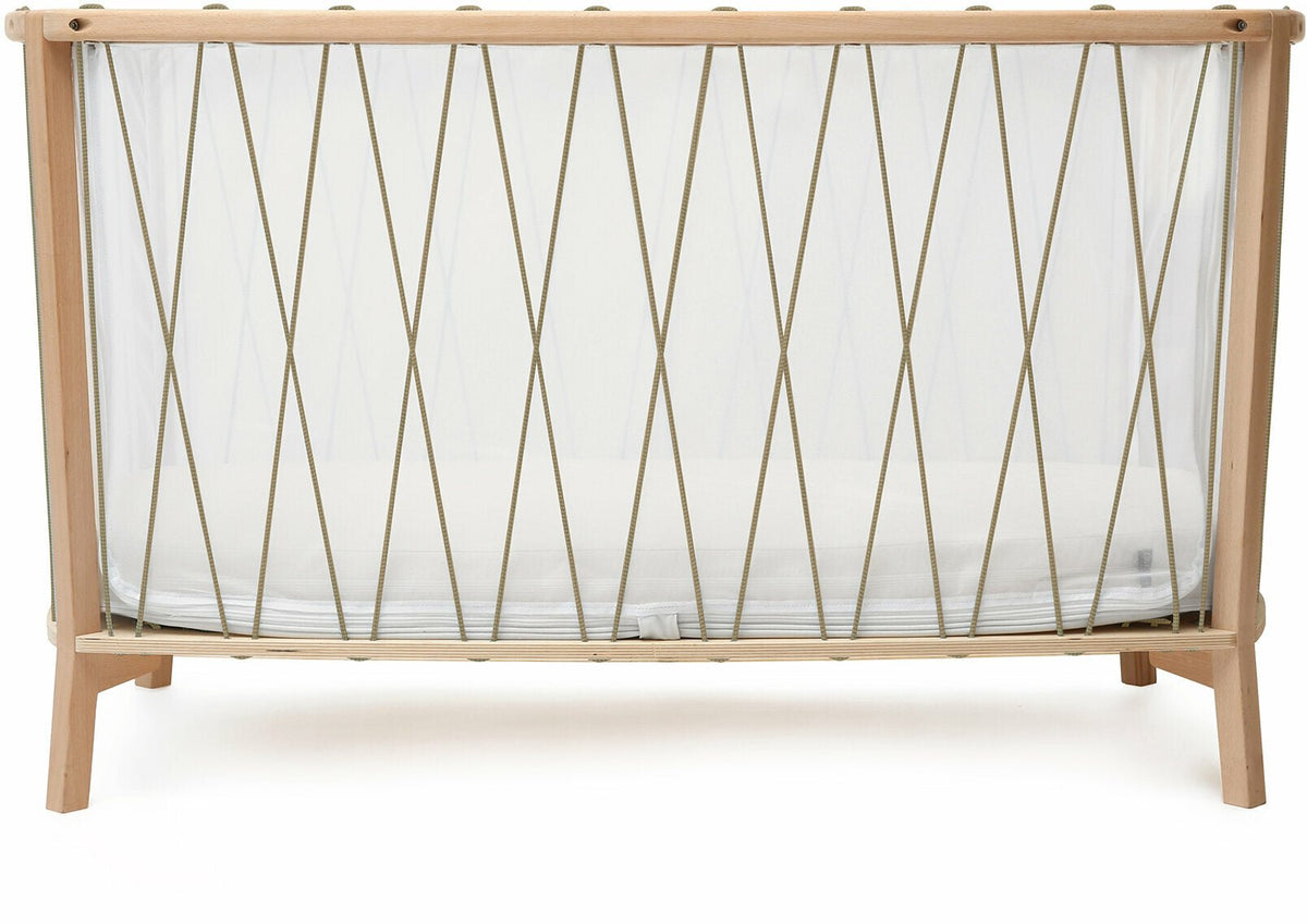 Lit lacets hazelnut avec matelas coco naturel Kimi - Charlie Crane - The Cool Republic