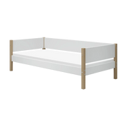 Lit pour enfant à barreaux en chêne naturel et bois blanc 208x99,3x66,5cm Nor - Flexa