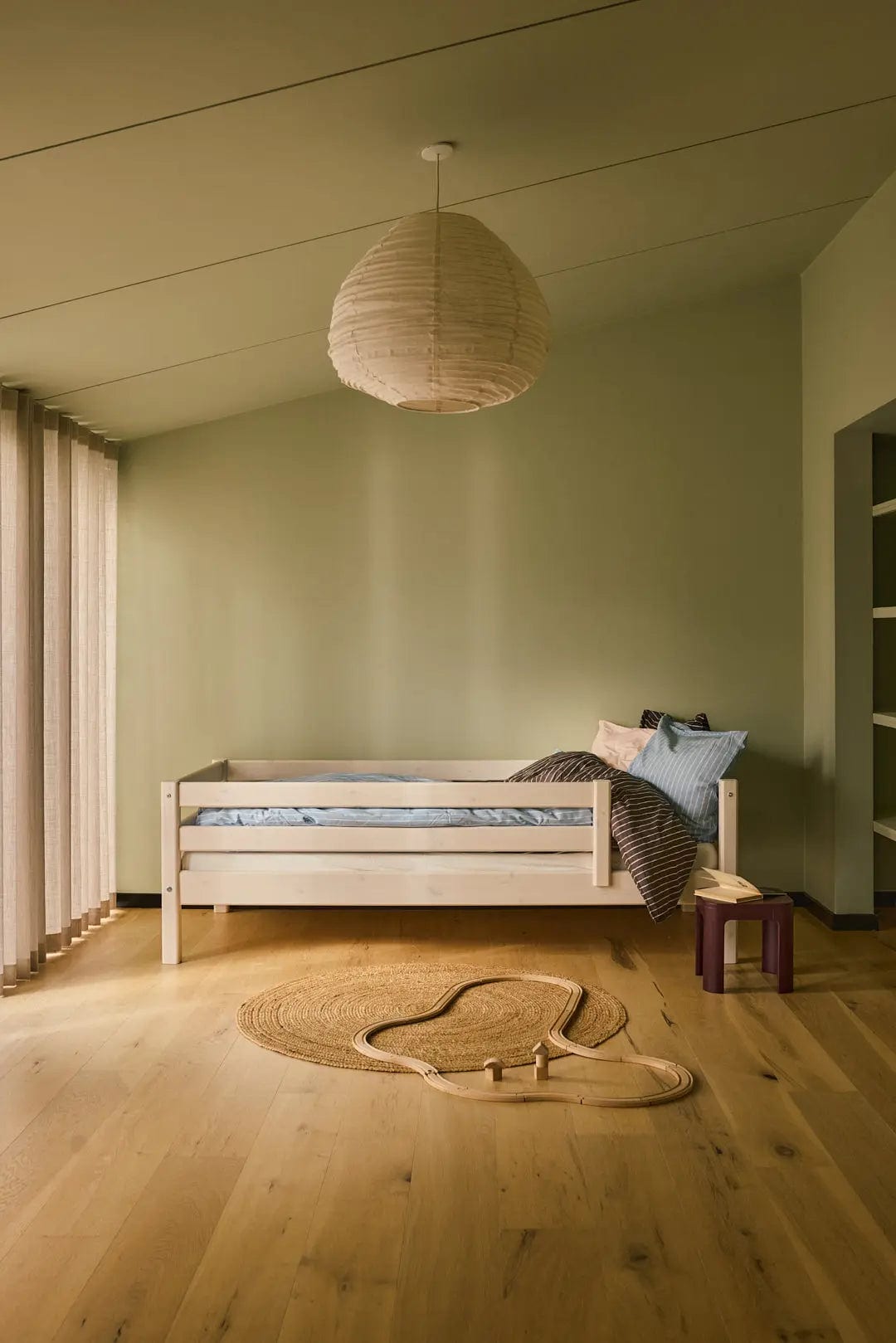 Lit pour enfant à barreaux en pin blanc 210x100x66,5cm Classic - Flexa — vue 2