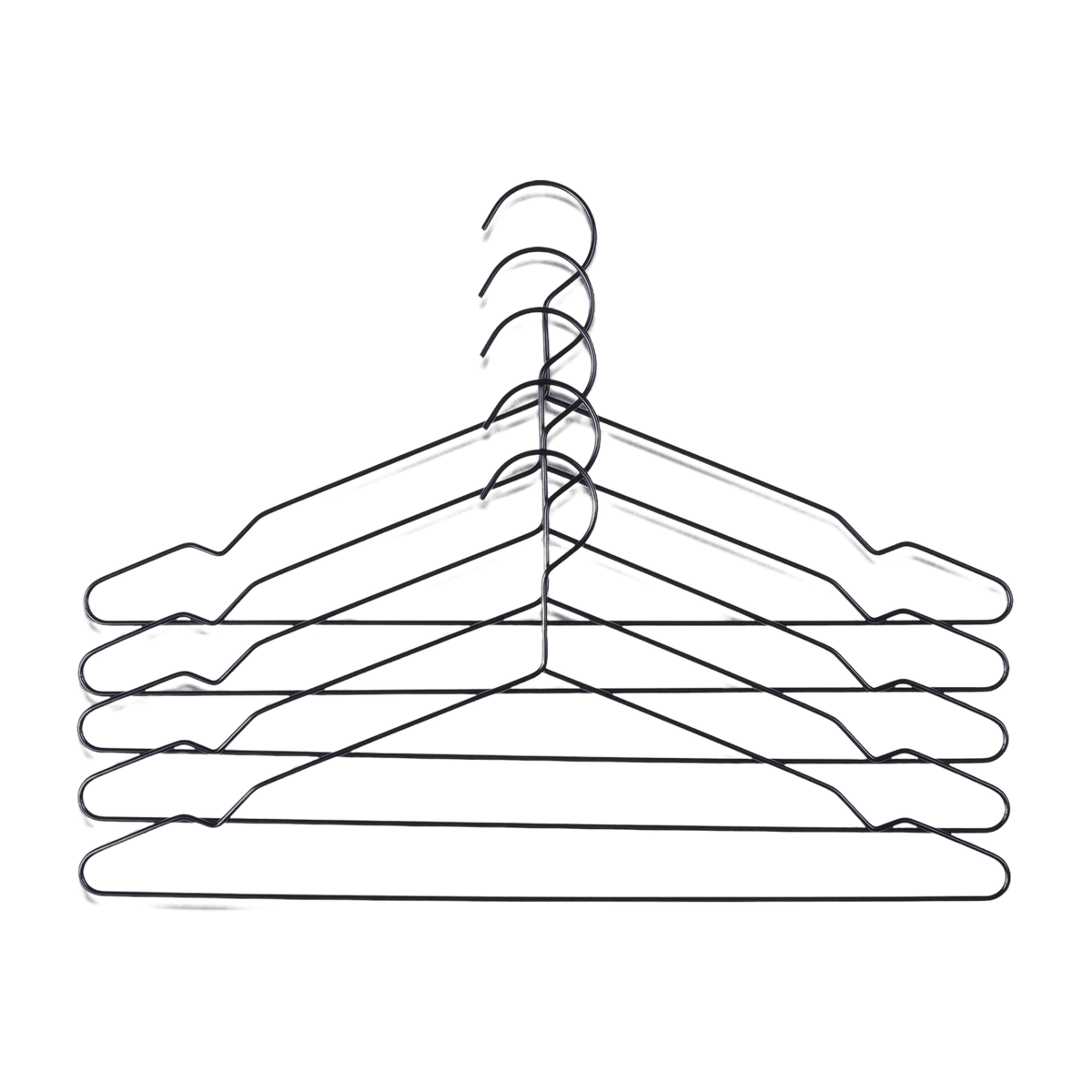 Lot de 5 cintres en acier anodisé noirs Hang - HAY - The Cool Republic