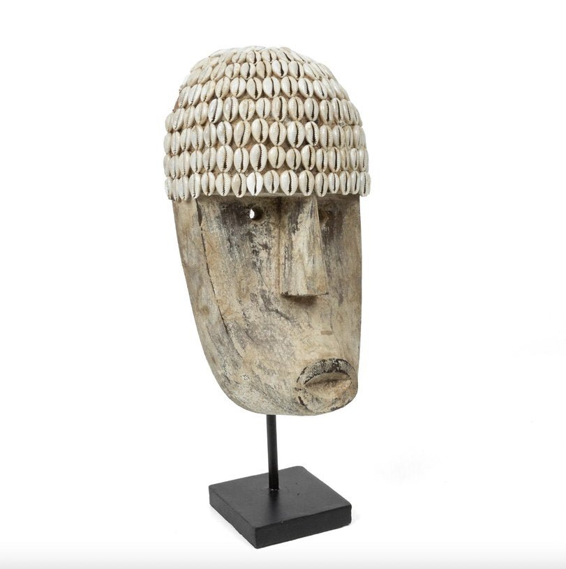 Masque de Cowrie sur pied M - Bazar Bizar - The Cool Republic