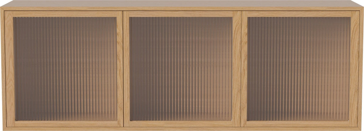Meuble de rangement en chêne huilé et verre cannelé 152 x 40 cm Case - Bolia - The Cool Republic