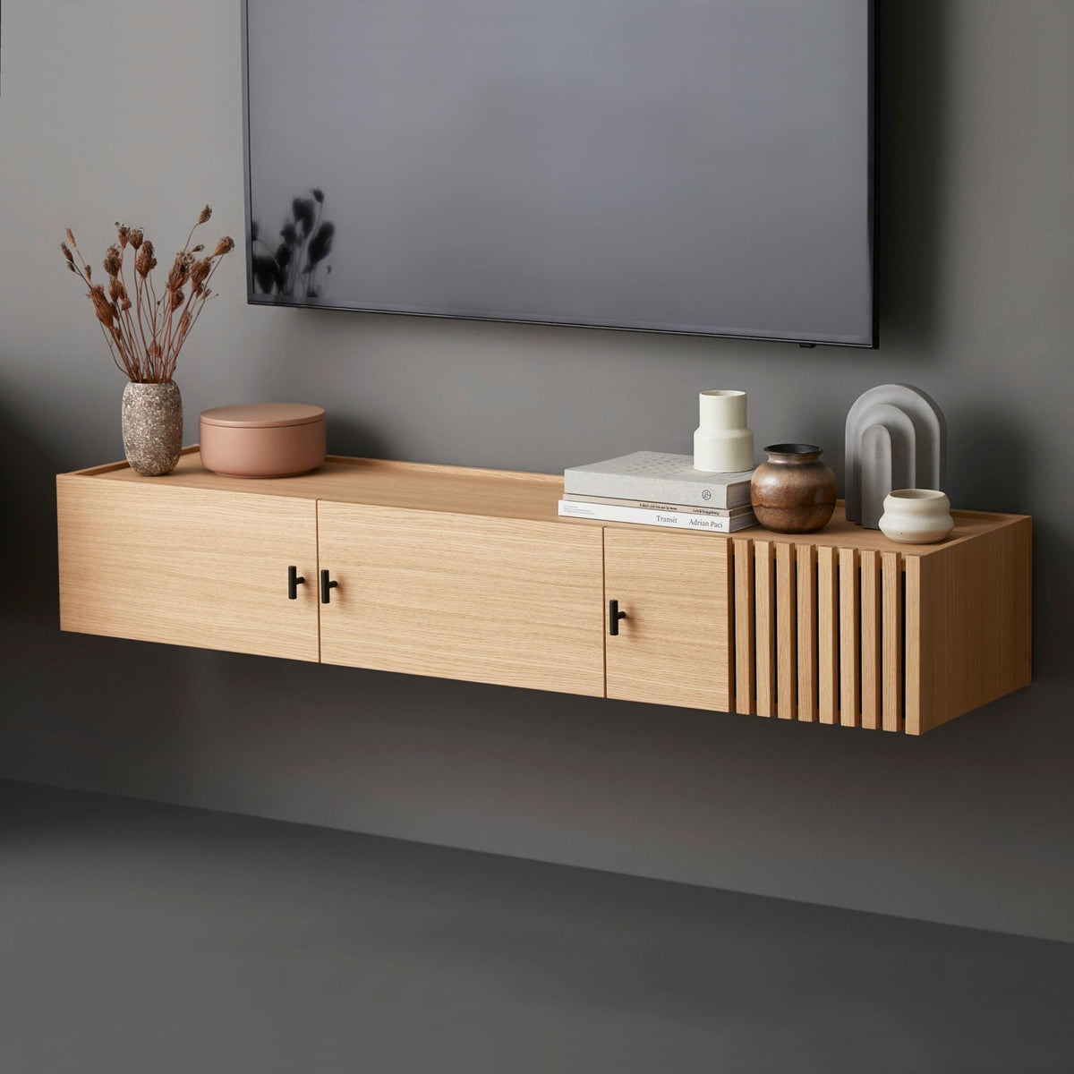 Meuble TV suspendu en chêne noir 150 cm Array - Woud - The Cool Republic